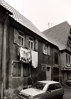 (historische) Ansicht von Westen / Wohnhaus und Scheune in 74354 Besigheim (Stadtarchiv Besigheim)