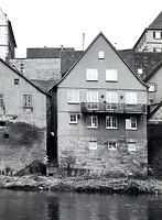 Enzseite Gebäude hinter Hauptsrasse 7 erbaut 1958 / Wohn- und Geschäftshaus in 74354 Besigheim (Stadtarchiv Besigheim)