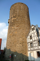 Ansicht von Westen / Waldhornturm in 74354 Besigheim (25.07.2016 - M. Haußmann)