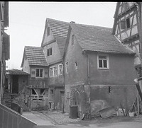 Gebäude 45 vor dem Abriss 1982 / Abgegangenes Ackerbürgerhaus, heute Wohnhaus  in 74354 Besigheim (22.07.1982 - M.Haußmann)