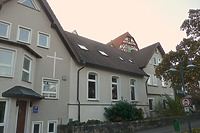 Nordwestseite Gebäude Oberamtdeigasse 6 mit Saalanbau  / Kirchliches Gemeindehaus in 74354 Besigheim (2016 - M.Haußmann)