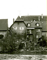 Hinstorische Aufnahme, Ansicht von Westen / Wohnhaus mit Scheune in 74354 Besigheim (Stadtarchiv Besigheim)