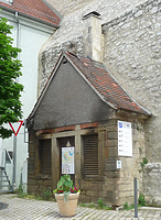 Ansicht von Süden / Backhaus, Trafostation in 74354 Besigheim (26.06.2016 - Martin Haußmann)