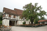 Wohn- und Wirtschaftsgebäude aus Tamm (LB) mit Gaststätte / Freilichtmuseum Beuren in 72660 Beuren (02.09.2011 - Becker_priv)