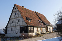 Wohn-Stall-Haus mit Scheuer im FLM Beuren / Dosterhaus, Wohnstallhaus mit Scheuer aus Beuren in 72660 Beuren (http://www.freilichtmuseum-beuren.de/museum/rundgang/wohn-stall-haus-mit-scheuer-aus-beuren/)